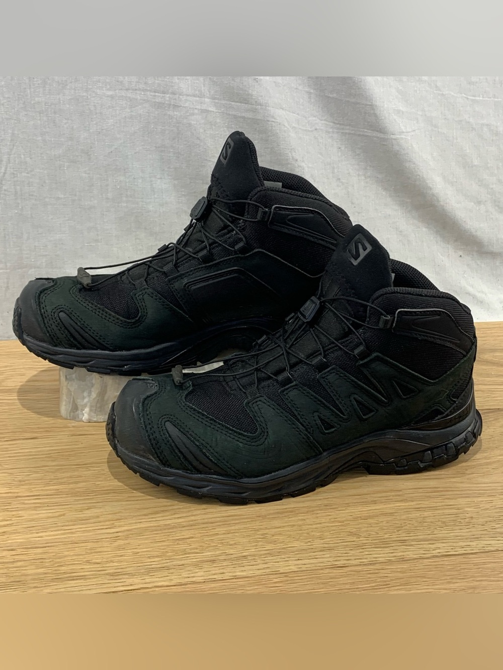 Salomon XA Forces Mid EN Tactical Boots Black Men's Size 8.5 Hiking Police